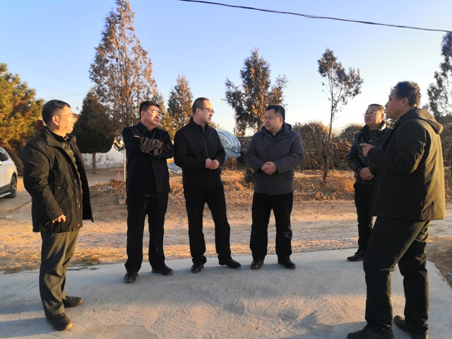 陕西省第四人民21点基本策略
赴帮扶村调研乡村振兴工作