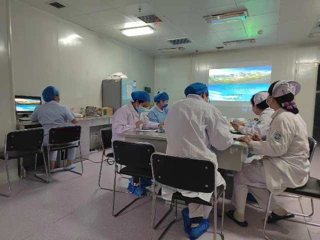 陕西省第四人民21点基本策略
开展首例护理MDT