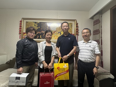 21点策略指南站
看望慰问援藏干部家属